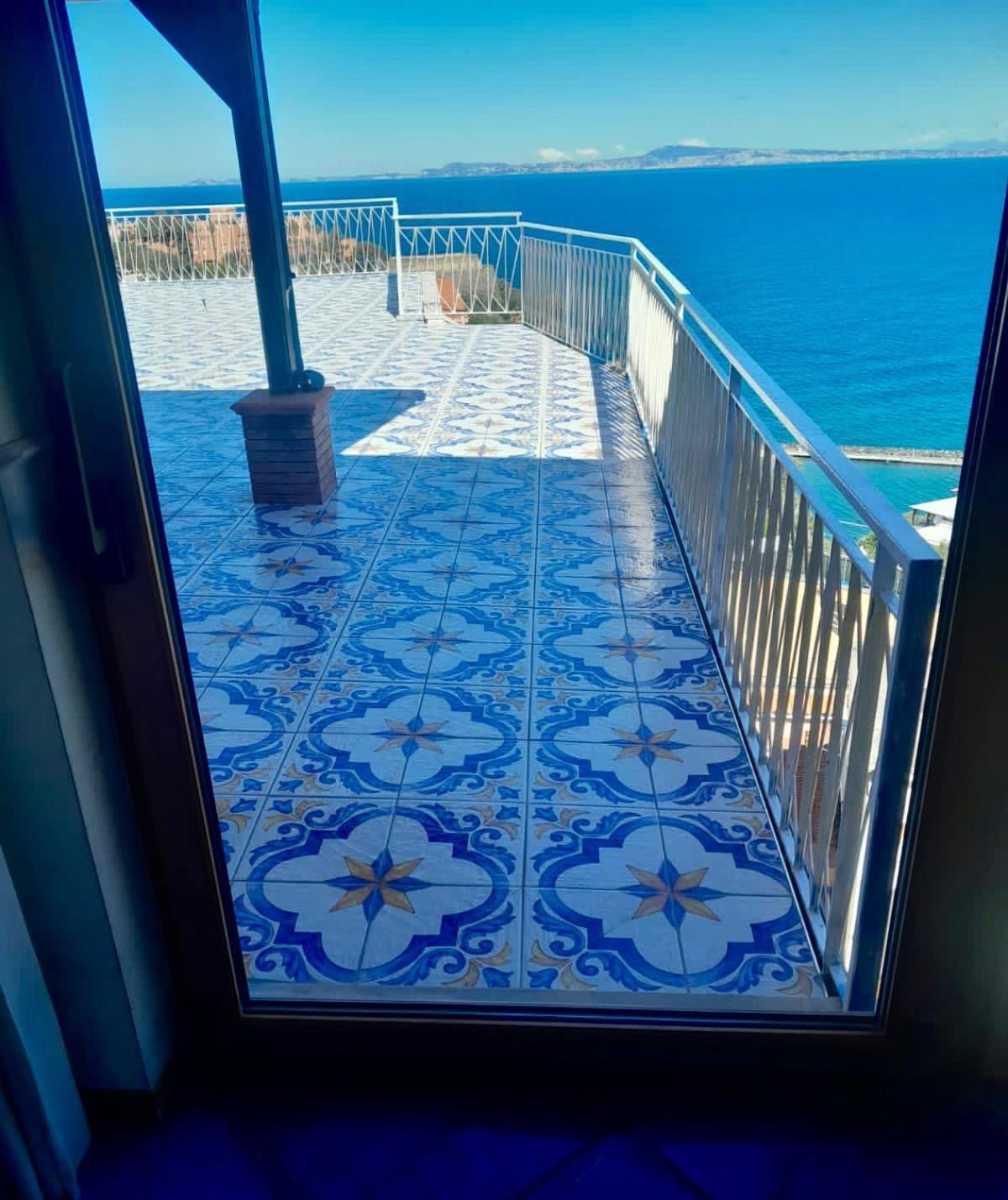 The Dreamer'S Terrace Vico Equense Exterior photo